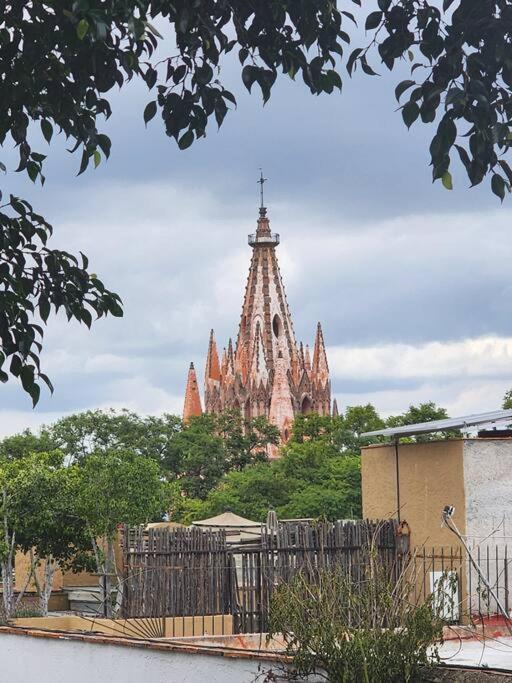 San Cayetano 2 With Ac Just A Block Away From The Main Square *